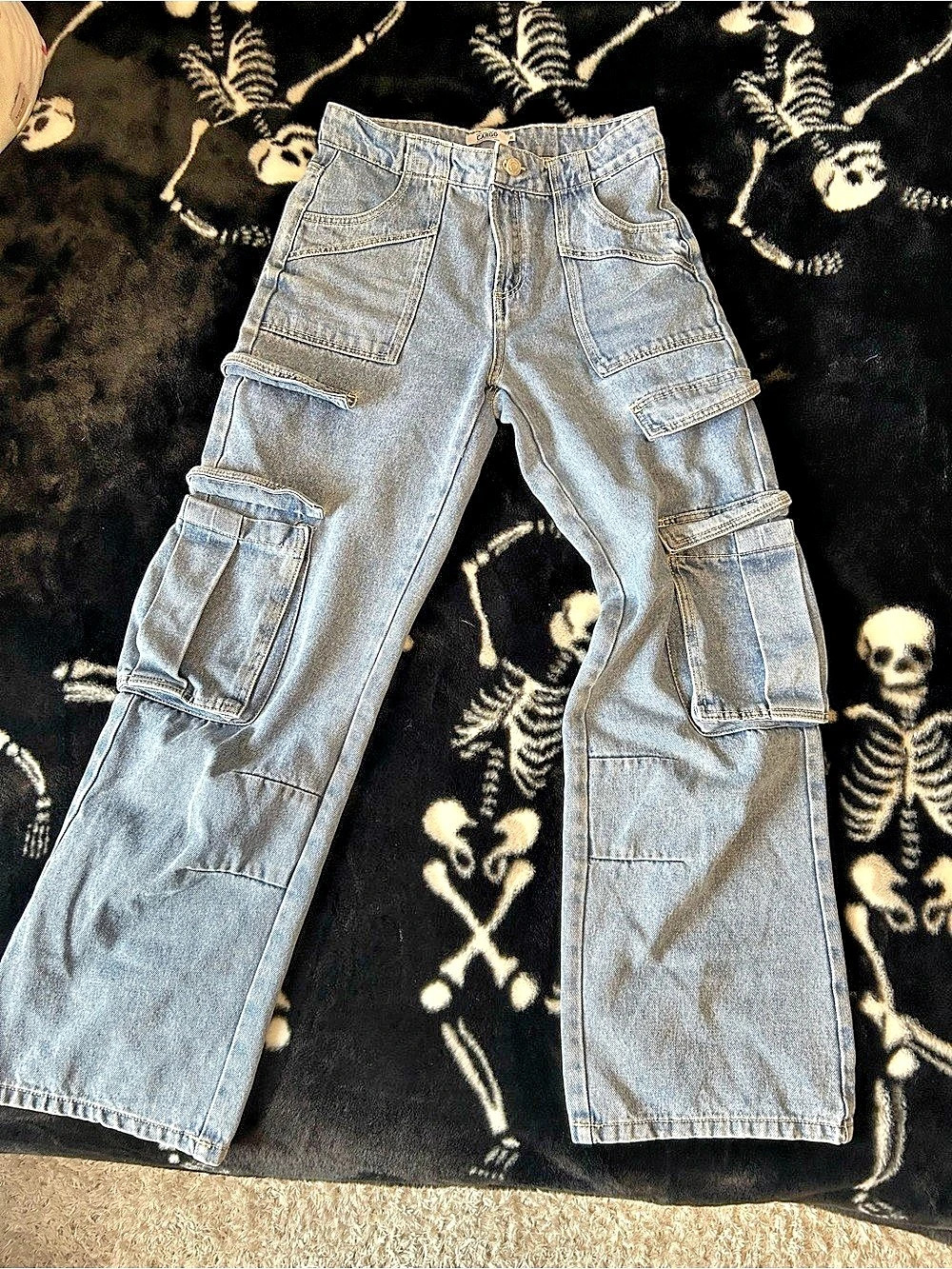 Cargo Jeans in Blue Like New